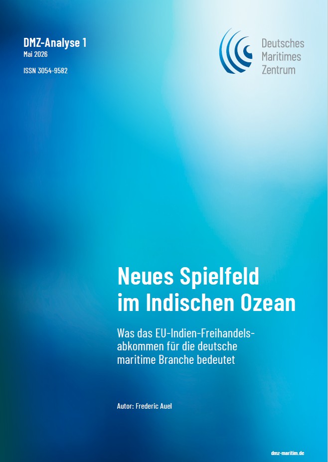 Titelblatt eines Berichts mit dem Titel "Neues Spielfeld im Indischen Ozean" mit blauem Farbverlauf, DMZ-Logo und Angaben zu den Auswirkungen des Freihandelsabkommens zwischen der EU und Indien auf die deutsche maritime Wirtschaft.